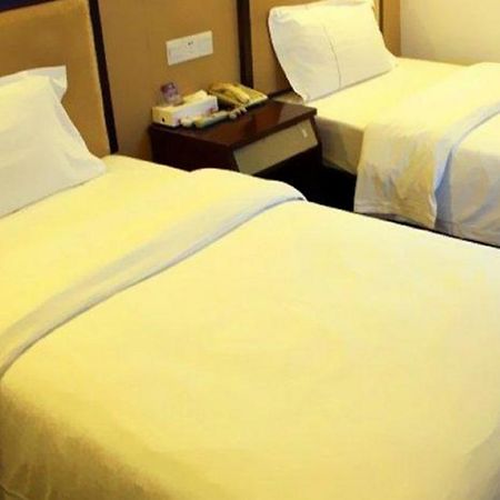 Xiangmei Chain Hotel Shenzhen Qianhai Branch Extérieur photo